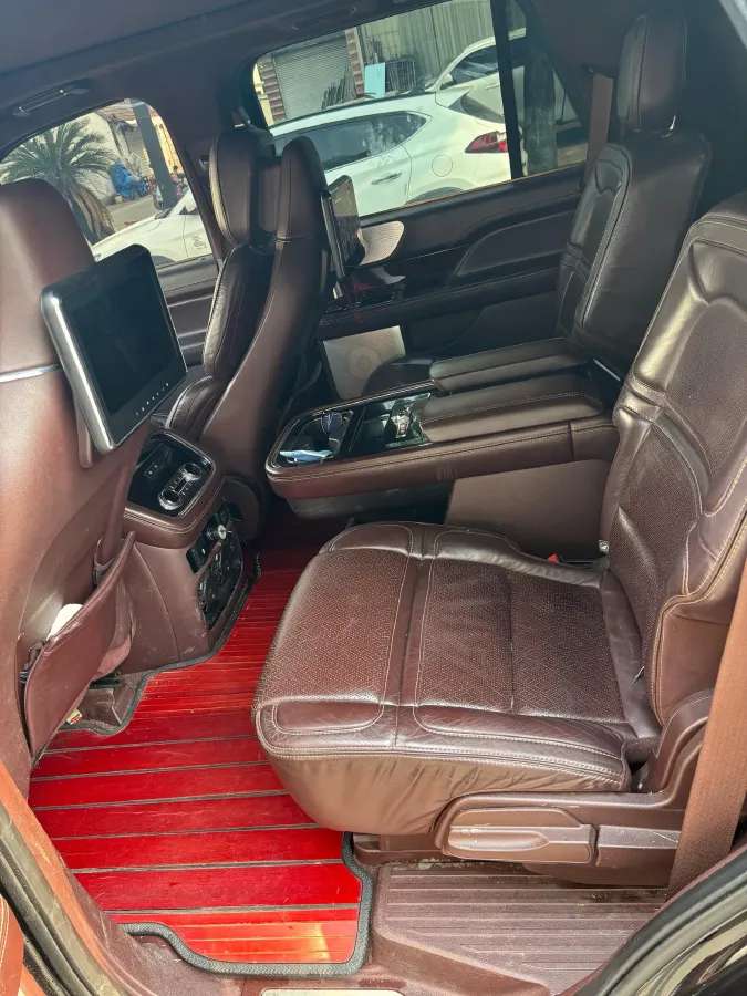 2019 Lincoln Navigator 3.5T 388HP V6 10AT,autocango,china used car exporter,china ev exporter,chinese used car exporter,chinese used ev exporter