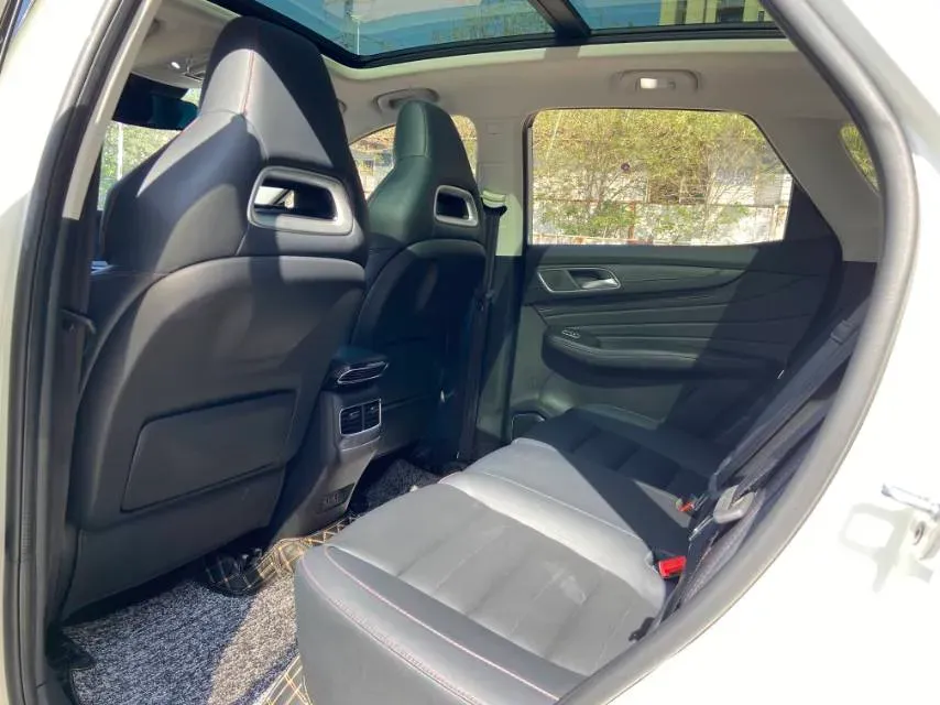 2019 MG HS 2.0T 231HP L4 6DCT,autocango,china used car exporter,china ev exporter,chinese used car exporter,chinese used ev exporter