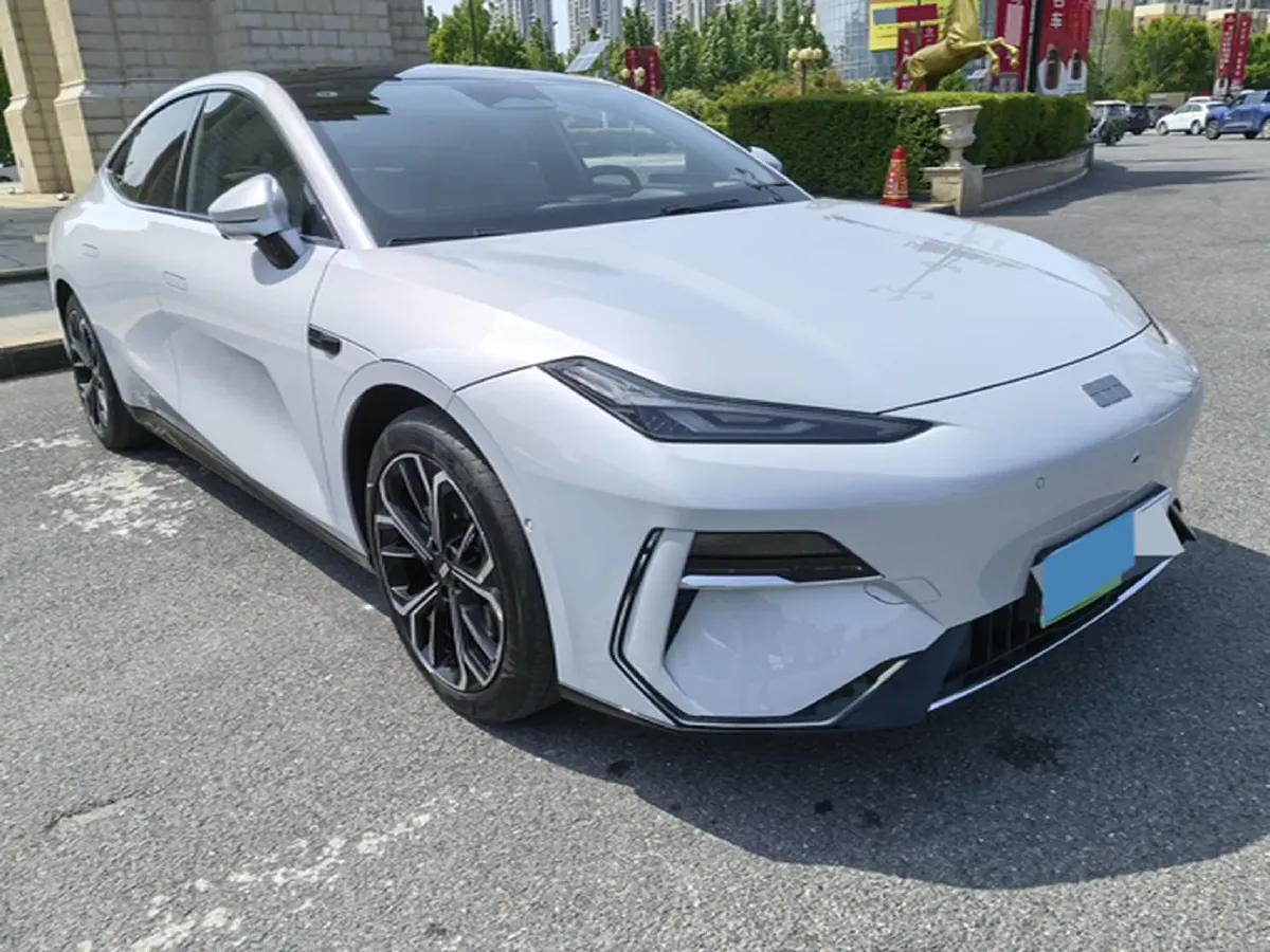 2025 Geely Galaxy E8 BEV 76KWH,autocango,china used car exporter,china ev exporter,chinese used car exporter,chinese used ev exporter