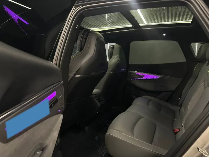 2023 LYNK&CO 08 EM-P 1.5T 163HP L4 3DHT PHEV 39.6KWH,autocango,china used car exporter,china ev exporter,chinese used car exporter,chinese used ev exporter