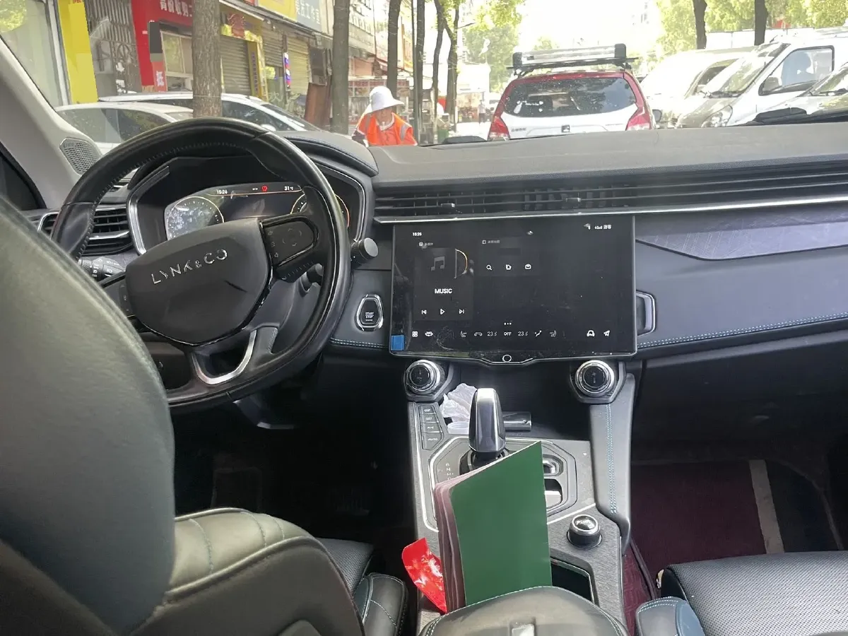 2020 LYNK&CO 05 2.0T 254HP L4 8AT,autocango,china used car exporter,china ev exporter,chinese used car exporter,chinese used ev exporter