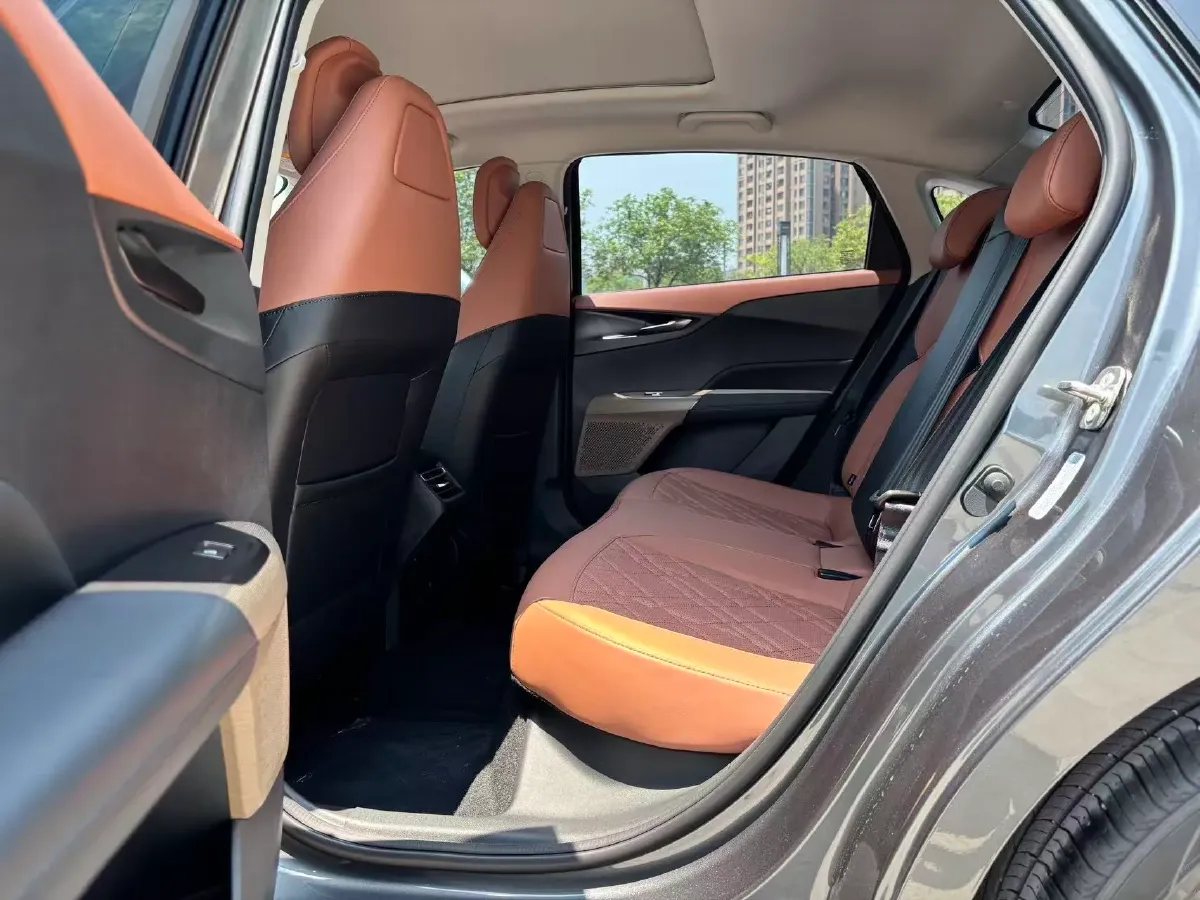 2025 ChangAn Eado 1.5T 192HP L4 7DCT,autocango,china used car exporter,china ev exporter,chinese used car exporter,chinese used ev exporter