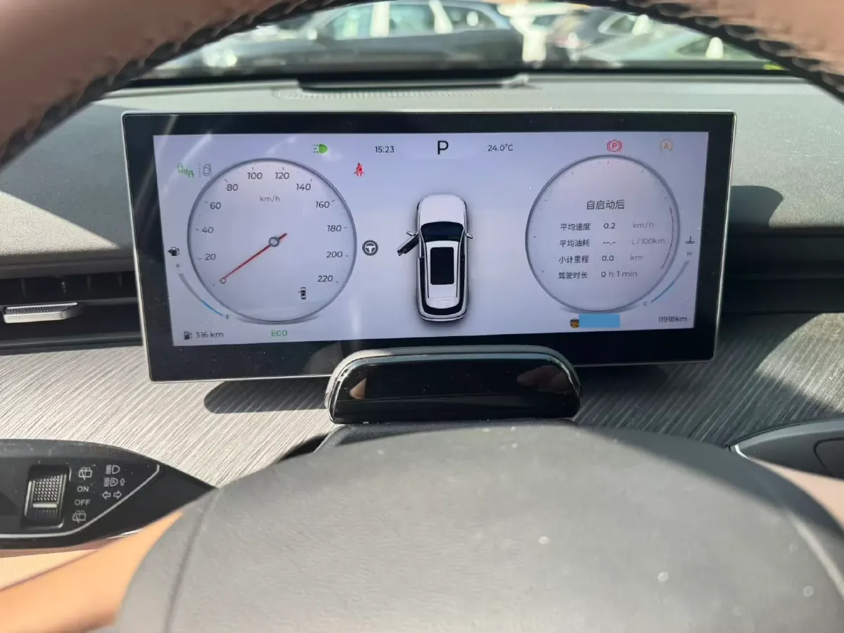 2024 Chery Tiggo8L 2.0T 254HP L4 8AT,autocango,china used car exporter,china ev exporter,chinese used car exporter,chinese used ev exporter