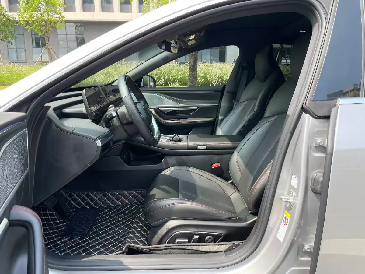 2024 Xpeng P7 BEV 64.4KWH,autocango,china used car exporter,china ev exporter,chinese used car exporter,chinese used ev exporter