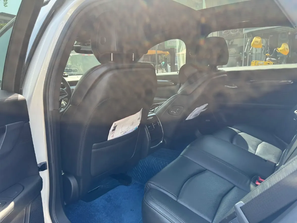 2021 Cadillac CT6 2.0T 237HP L4 10AT,autocango,china used car exporter,china ev exporter,chinese used car exporter,chinese used ev exporter