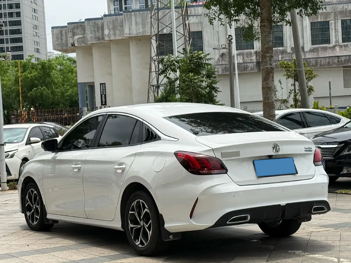 2022 MG 5 1.5L 120HP L4 CVT,autocango,china used car exporter,china ev exporter,chinese used car exporter,chinese used ev exporter
