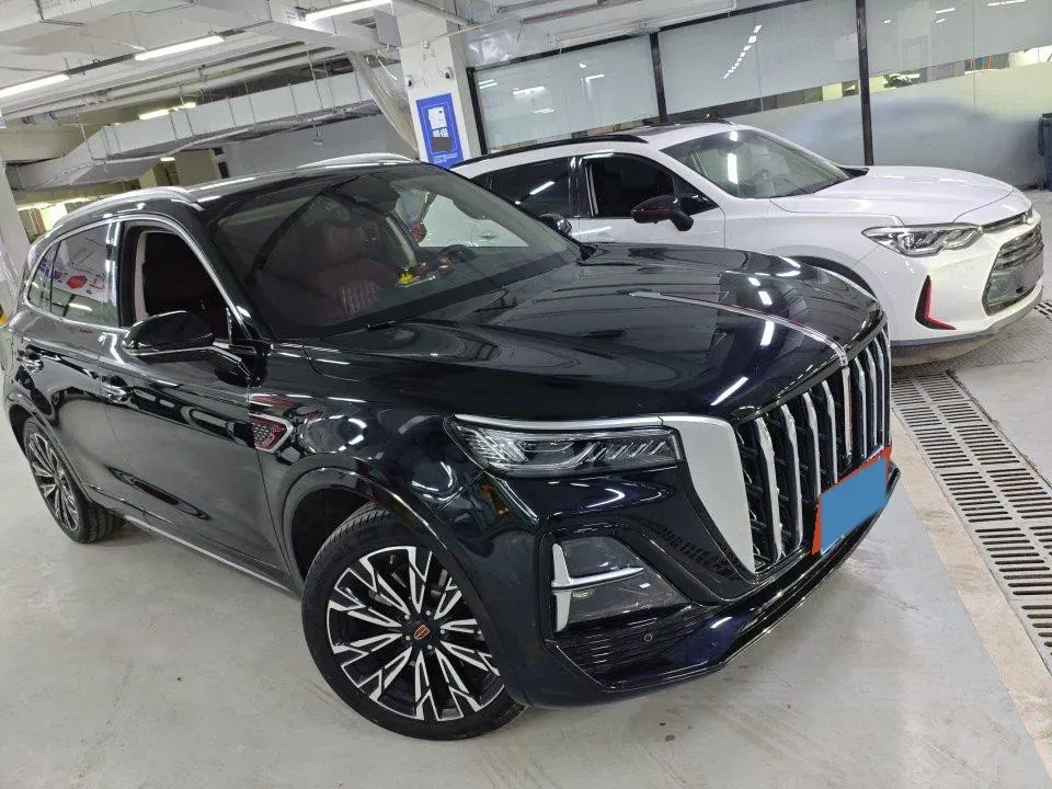 2025 HongQi HS5 2.0T 252HP L4 8AT,autocango,china used car exporter,china ev exporter,chinese used car exporter,chinese used ev exporter