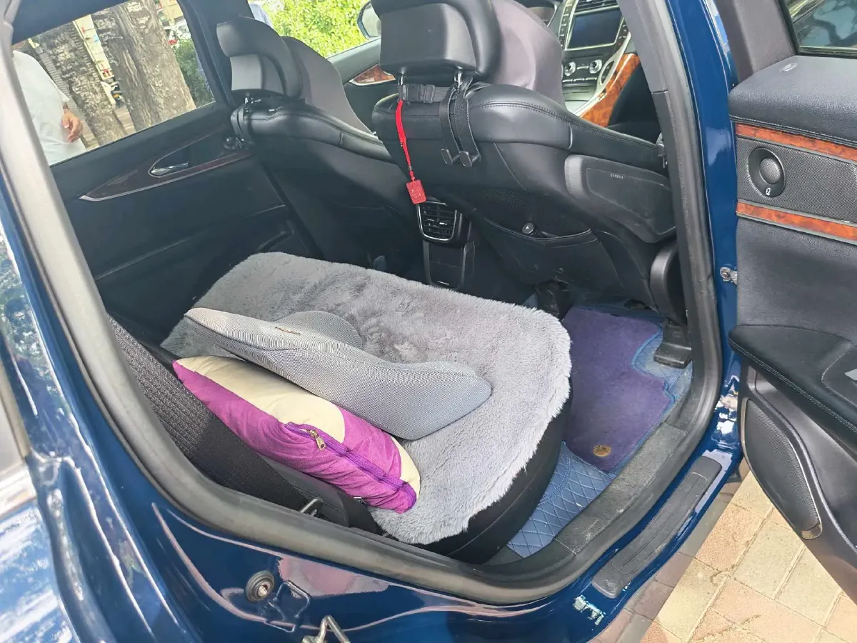 2019 Lincoln Nautilus 2.0T 235HP L4 8AT,autocango,china used car exporter,china ev exporter,chinese used car exporter,chinese used ev exporter