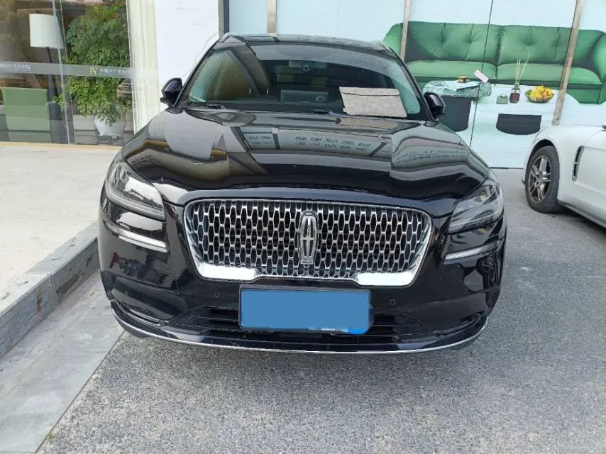 2022 Lincoln Corsair 2.0T 245HP L4 8AT,autocango,china used car exporter,china ev exporter,chinese used car exporter,chinese used ev exporter