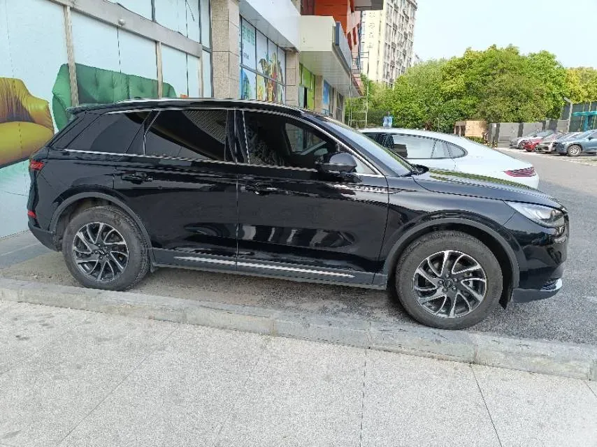 2022 Lincoln Corsair 2.0T 245HP L4 8AT,autocango,china used car exporter,china ev exporter,chinese used car exporter,chinese used ev exporter