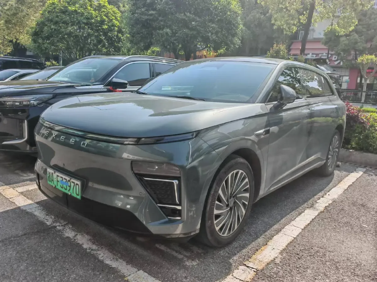 2025 Exceed Sterra ET REEV 156HP REEV,autocango,china used car exporter,china ev exporter,chinese used car exporter,chinese used ev exporter