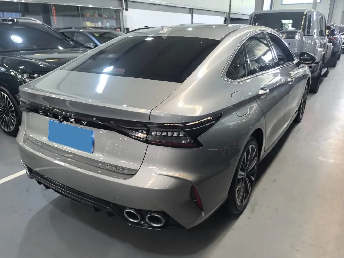 2025 Chery Arrizo 8 1.6T 197HP L4 7DCT,autocango,china used car exporter,china ev exporter,chinese used car exporter,chinese used ev exporter