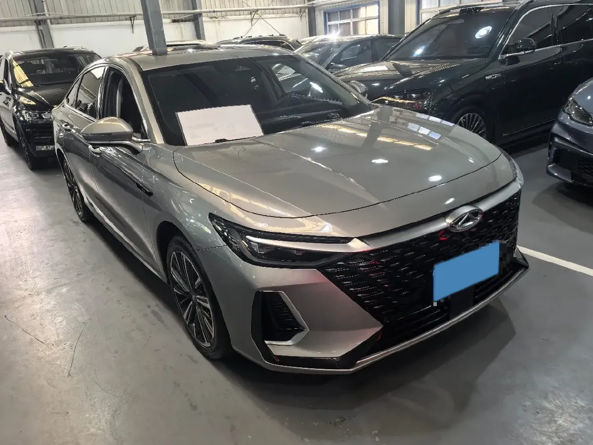 2025 Chery Arrizo 8 1.6T 197HP L4 7DCT,autocango,china used car exporter,china ev exporter,chinese used car exporter,chinese used ev exporter