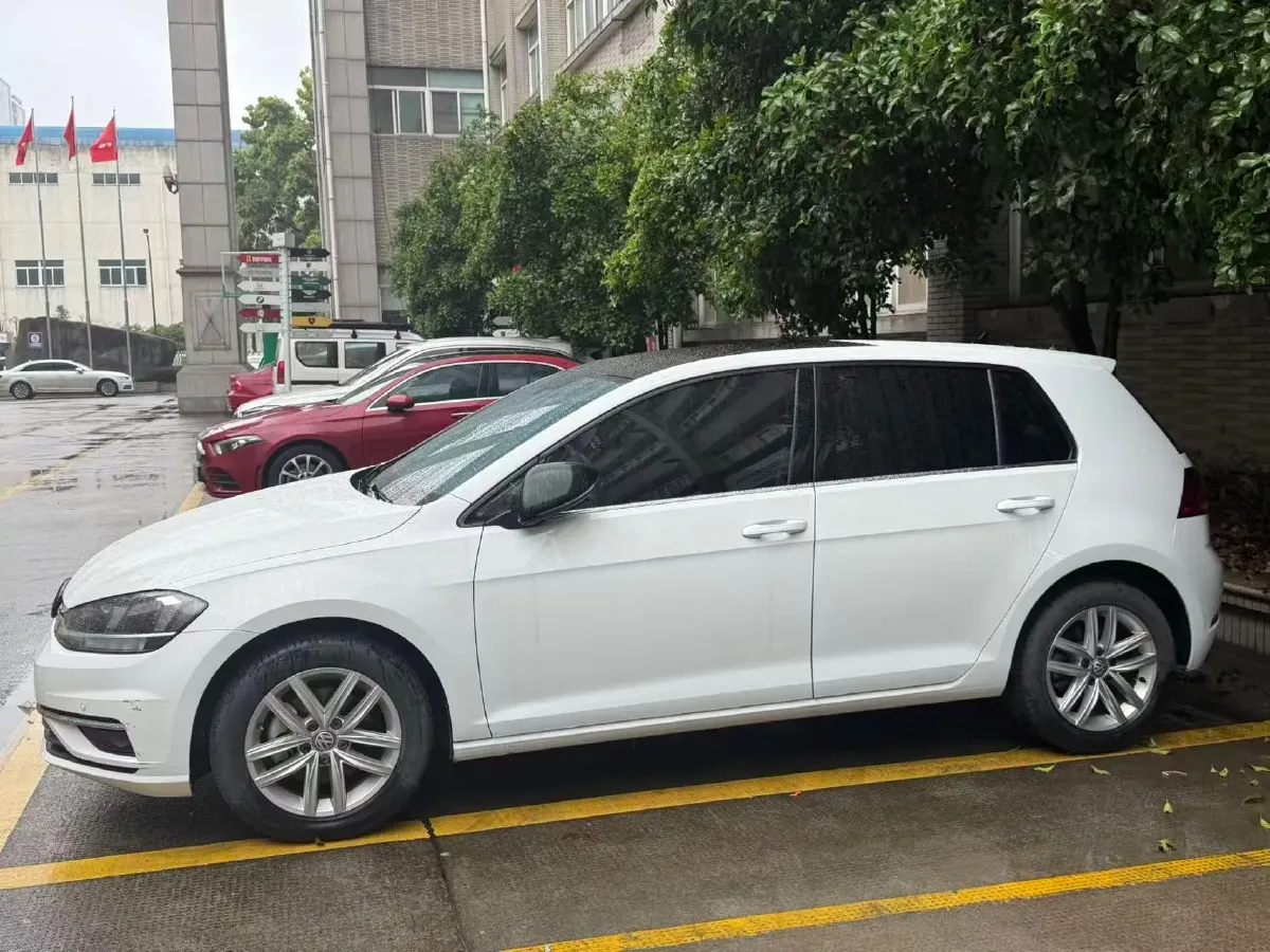 2019 Volkswagen Golf 1.4T 150HP L4 7DCT,autocango,china used car exporter,china ev exporter,chinese used car exporter,chinese used ev exporter