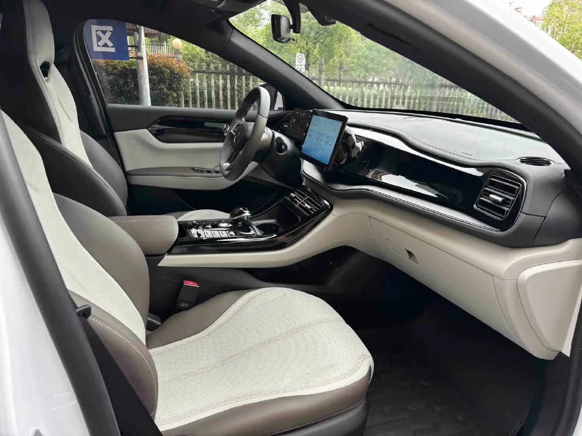 2024 BYD Qin Plus 1.5L 110HP L4 E-CVT PHEV 8.32KWH,autocango,china used car exporter,china ev exporter,chinese used car exporter,chinese used ev exporter