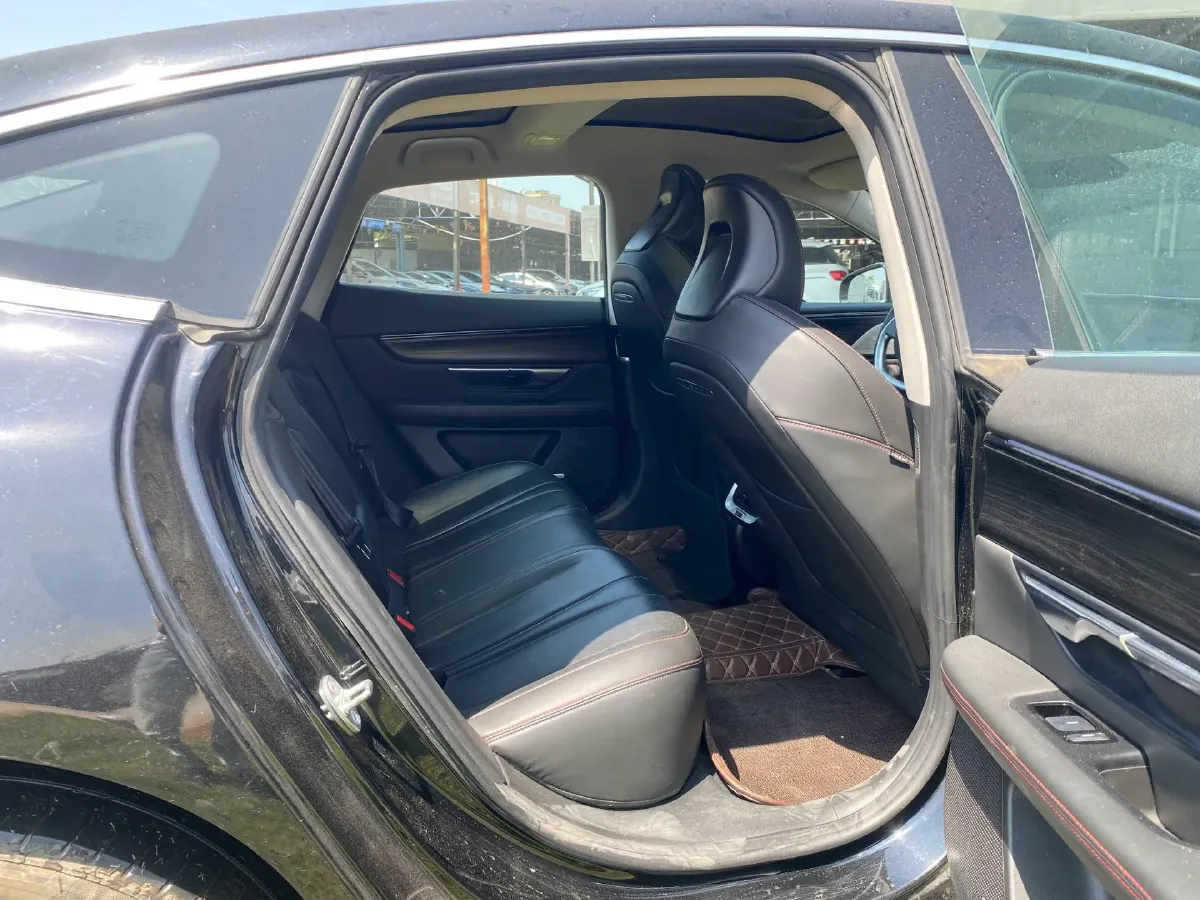 2022 Xpeng P7 BEV 83.1KWH,autocango,china used car exporter,china ev exporter,chinese used car exporter,chinese used ev exporter