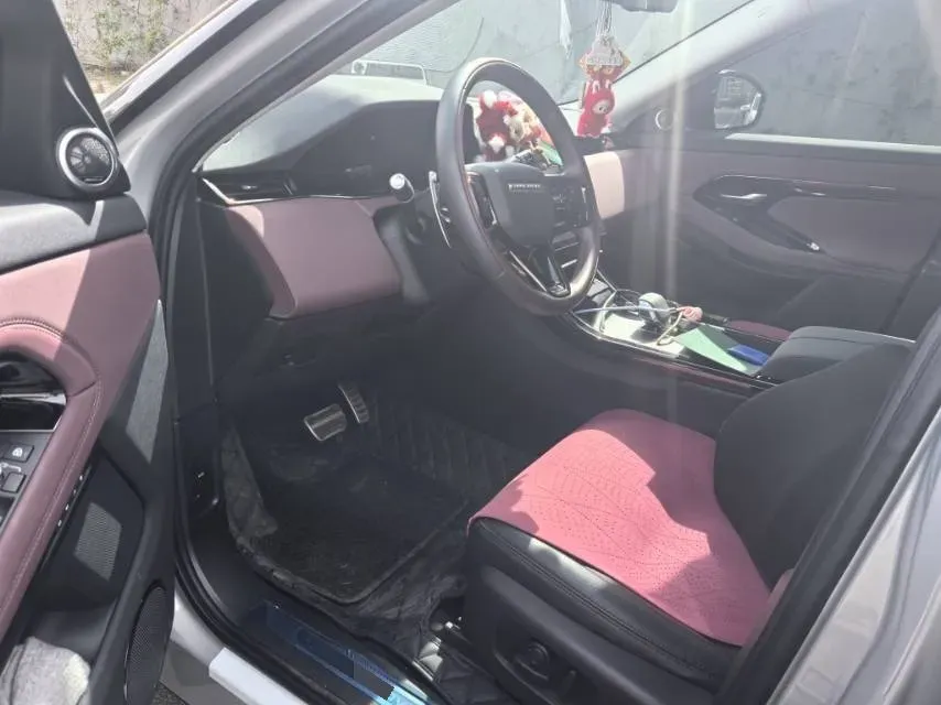 2024 Land Rover Range Rover Evoque 2.0T 249HP L4 9AT,autocango,china used car exporter,china ev exporter,chinese used car exporter,chinese used ev exporter