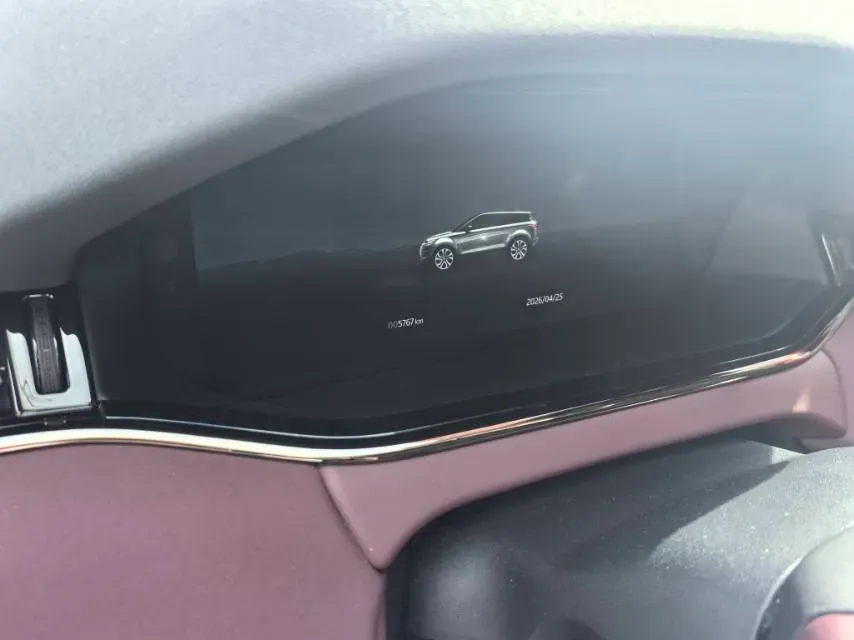 2024 Land Rover Range Rover Evoque 2.0T 249HP L4 9AT,autocango,china used car exporter,china ev exporter,chinese used car exporter,chinese used ev exporter