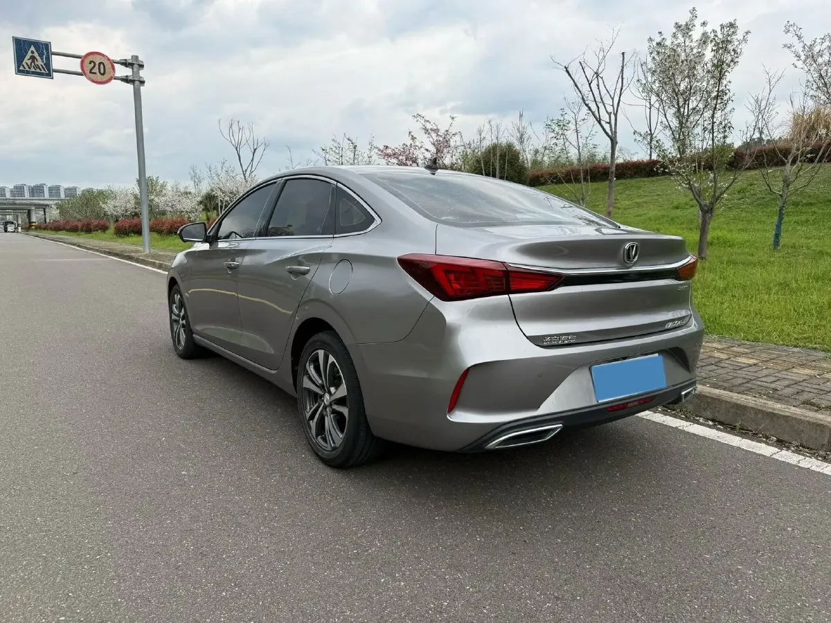 2020 ChangAn Eado 1.4T 158HP L4 7DCT,autocango,china used car exporter,china ev exporter,chinese used car exporter,chinese used ev exporter