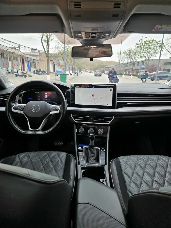 2025 Volkswagen Sagitar 1.5T 160HP L4 7DCT,autocango,china used car exporter,china ev exporter,chinese used car exporter,chinese used ev exporter