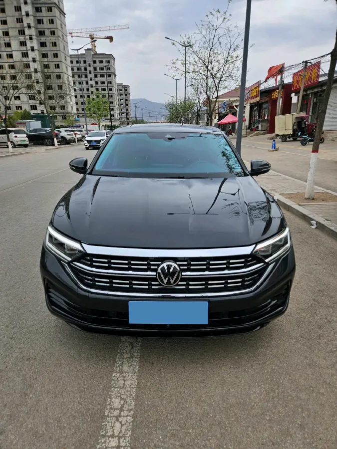 2025 Volkswagen Sagitar 1.5T 160HP L4 7DCT,autocango,china used car exporter,china ev exporter,chinese used car exporter,chinese used ev exporter