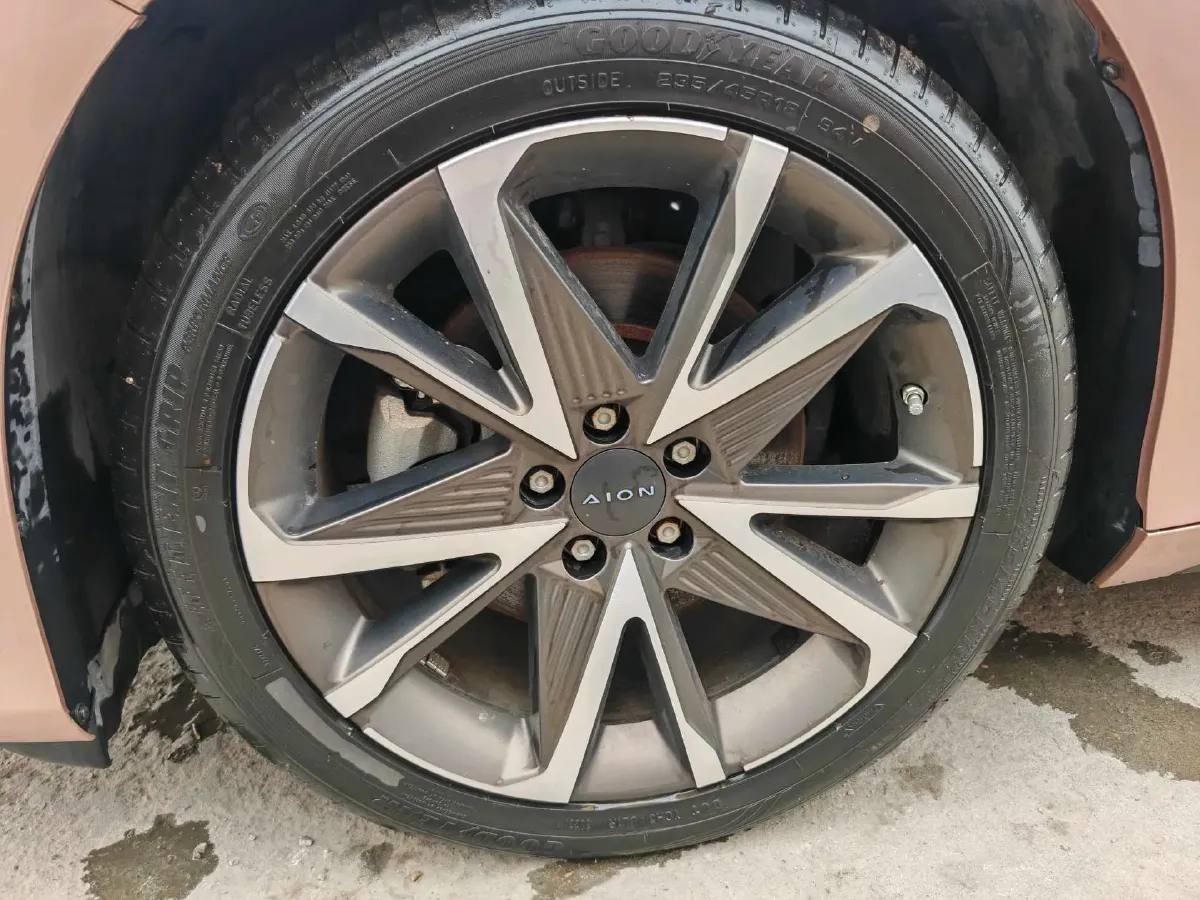 2022 ChangAn Oshan Z6 1.5T 170HP L4 6TCT PHEV 28.4KWH,autocango,china used car exporter,china ev exporter,chinese used car exporter,chinese used ev exporter