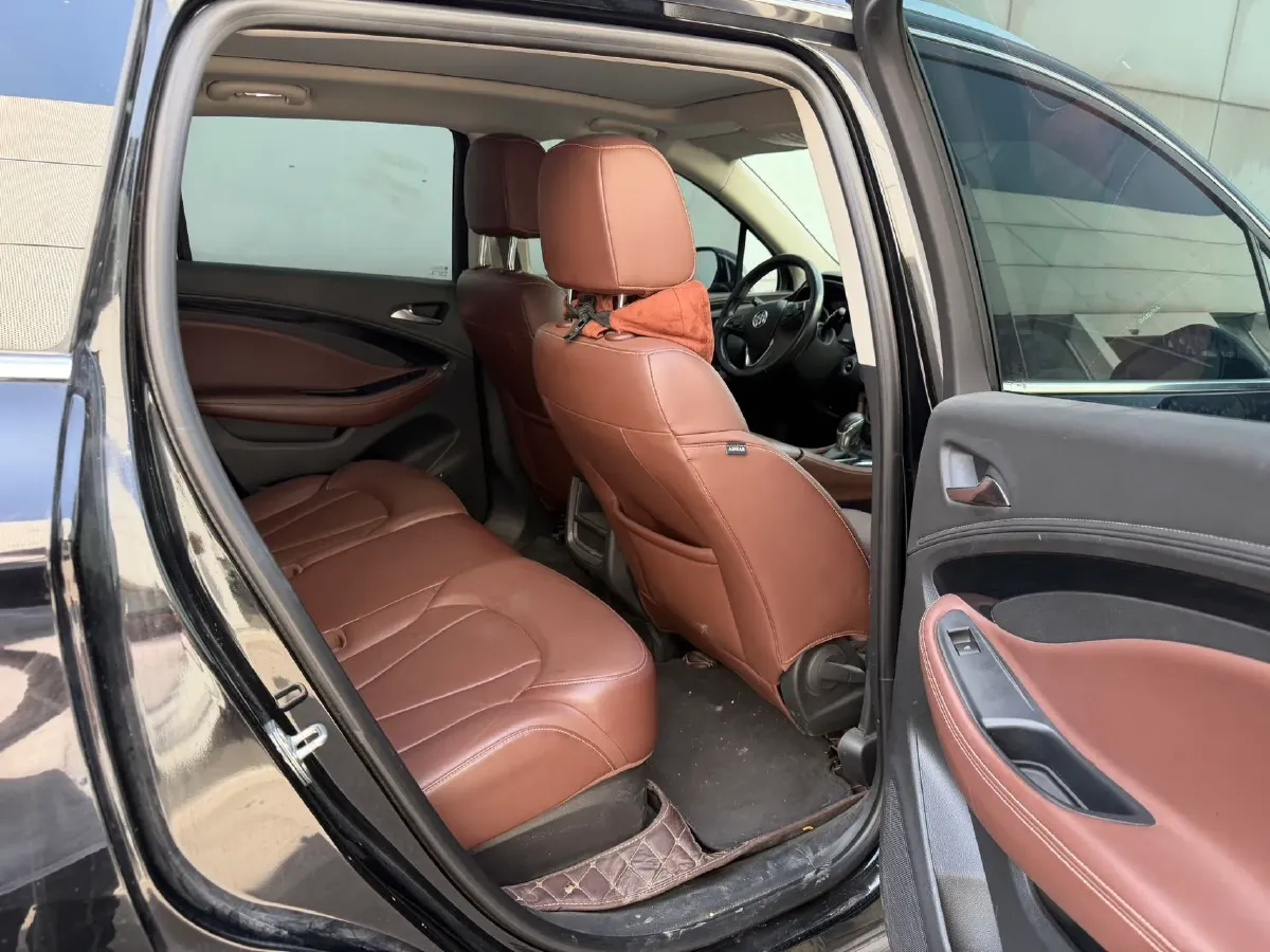 2021 Buick EnvisionPlus 1.5T 169HP L4 7DCT,autocango,china used car exporter,china ev exporter,chinese used car exporter,chinese used ev exporter