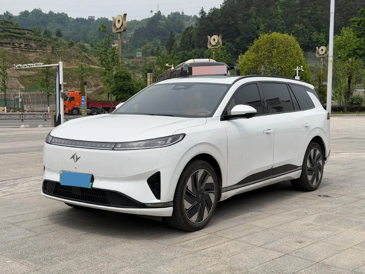2025 DongFeng eπ eπ008 BEV 82.28KWH,autocango,china used car exporter,china ev exporter,chinese used car exporter,chinese used ev exporter