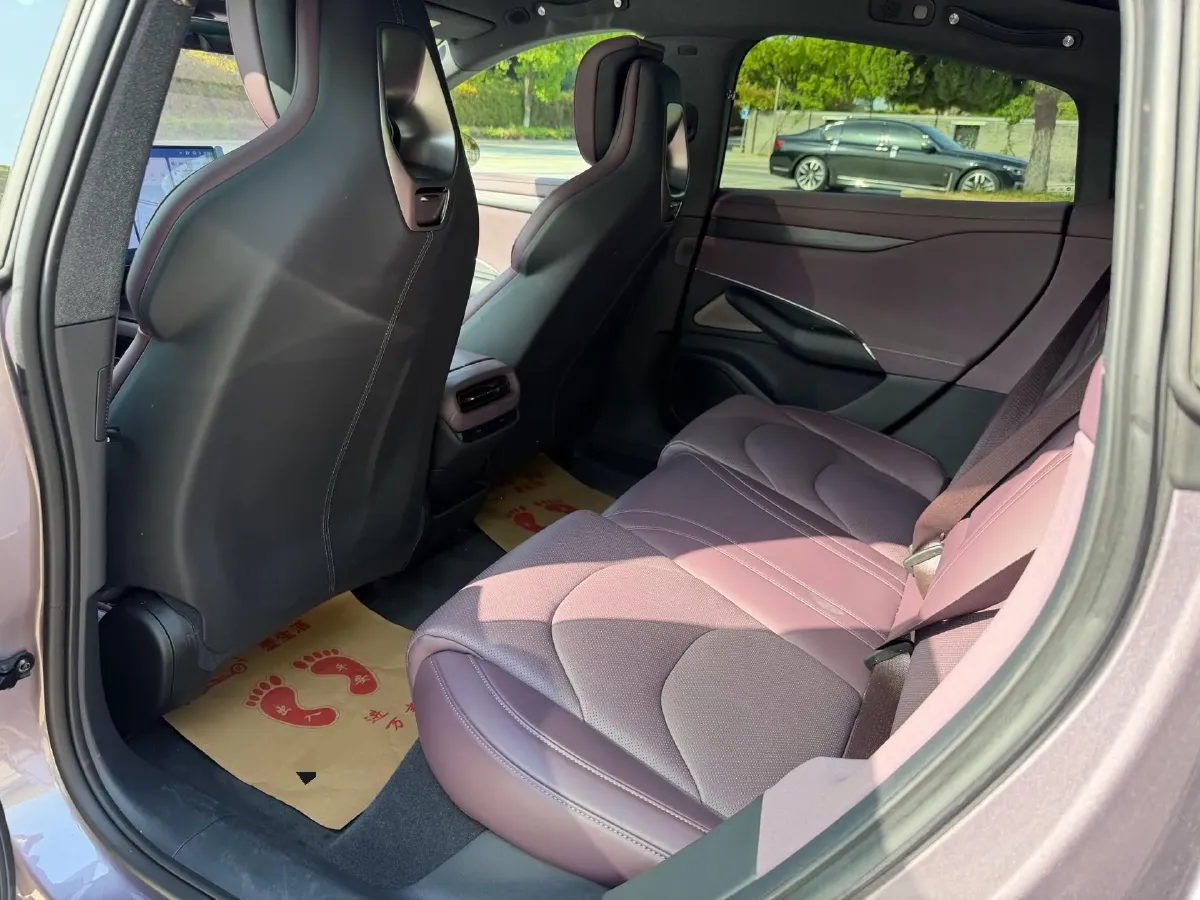 2024 MI SU7 BEV 73.6KWH,autocango,china used car exporter,china ev exporter,chinese used car exporter,chinese used ev exporter