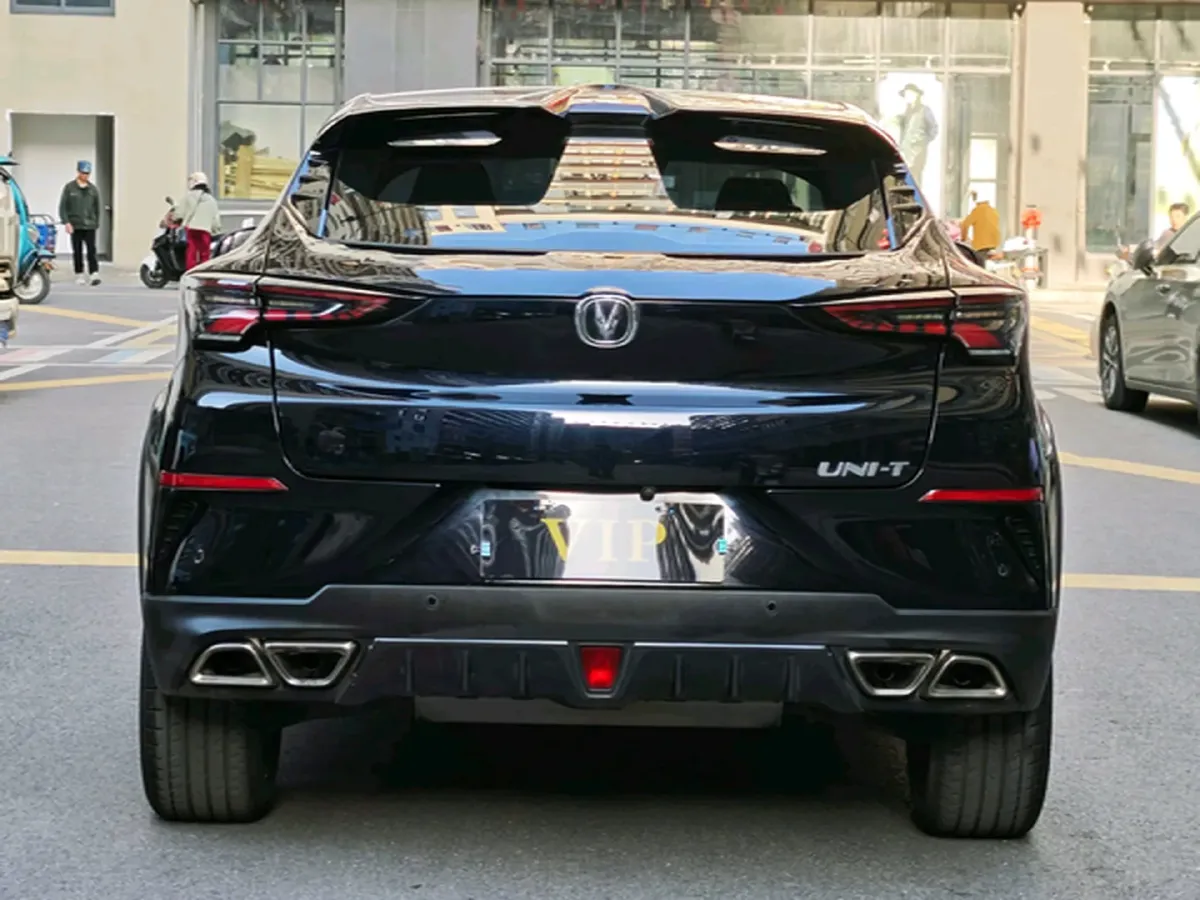 2021 ChangAn UNI-T 1.5T 180HP L4 7DCT,autocango,china used car exporter,china ev exporter,chinese used car exporter,chinese used ev exporter