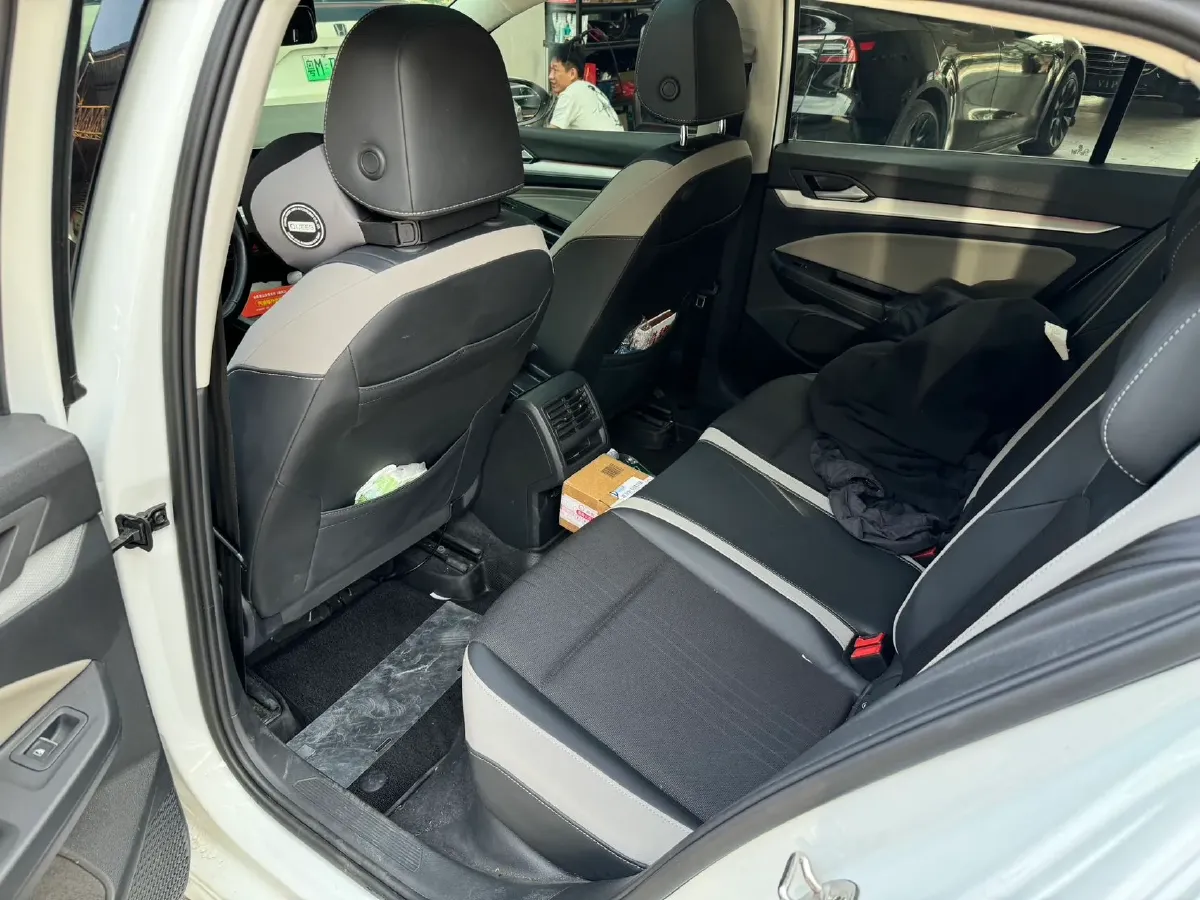 2021 Volkswagen Golf 1.4T 150HP L4 7DCT,autocango,china used car exporter,china ev exporter,chinese used car exporter,chinese used ev exporter