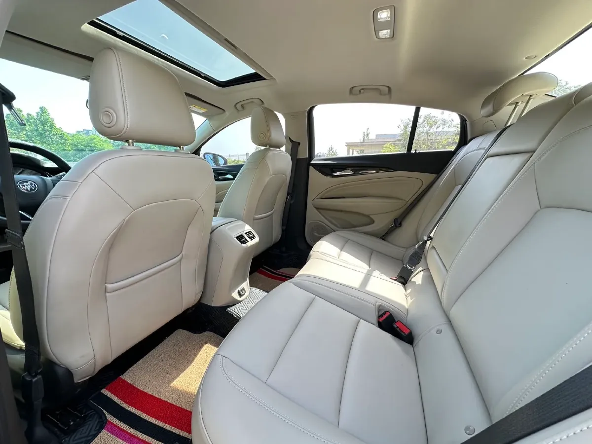 2020 Buick Regal 1.5T 169HP L4 9AT,autocango,china used car exporter,china ev exporter,chinese used car exporter,chinese used ev exporter