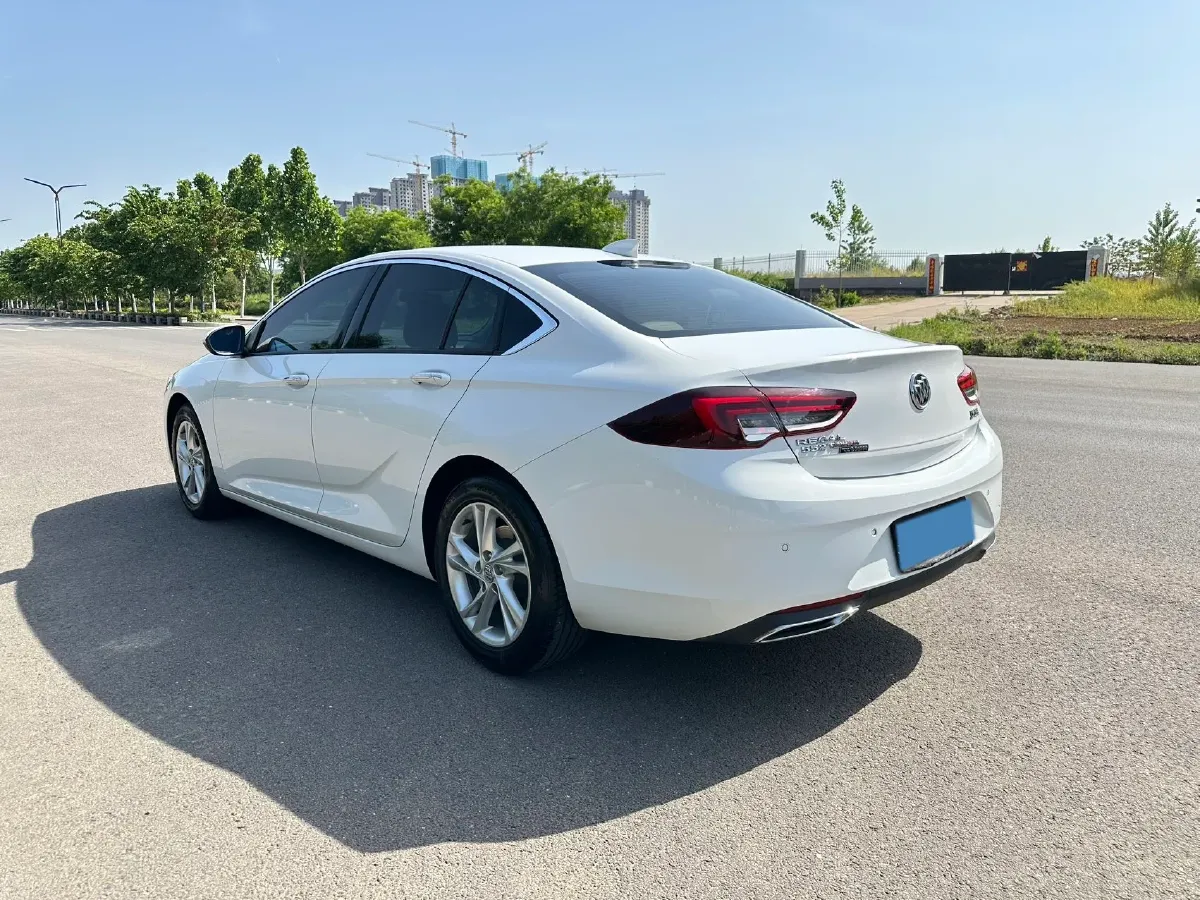 2020 Buick Regal 1.5T 169HP L4 9AT,autocango,china used car exporter,china ev exporter,chinese used car exporter,chinese used ev exporter
