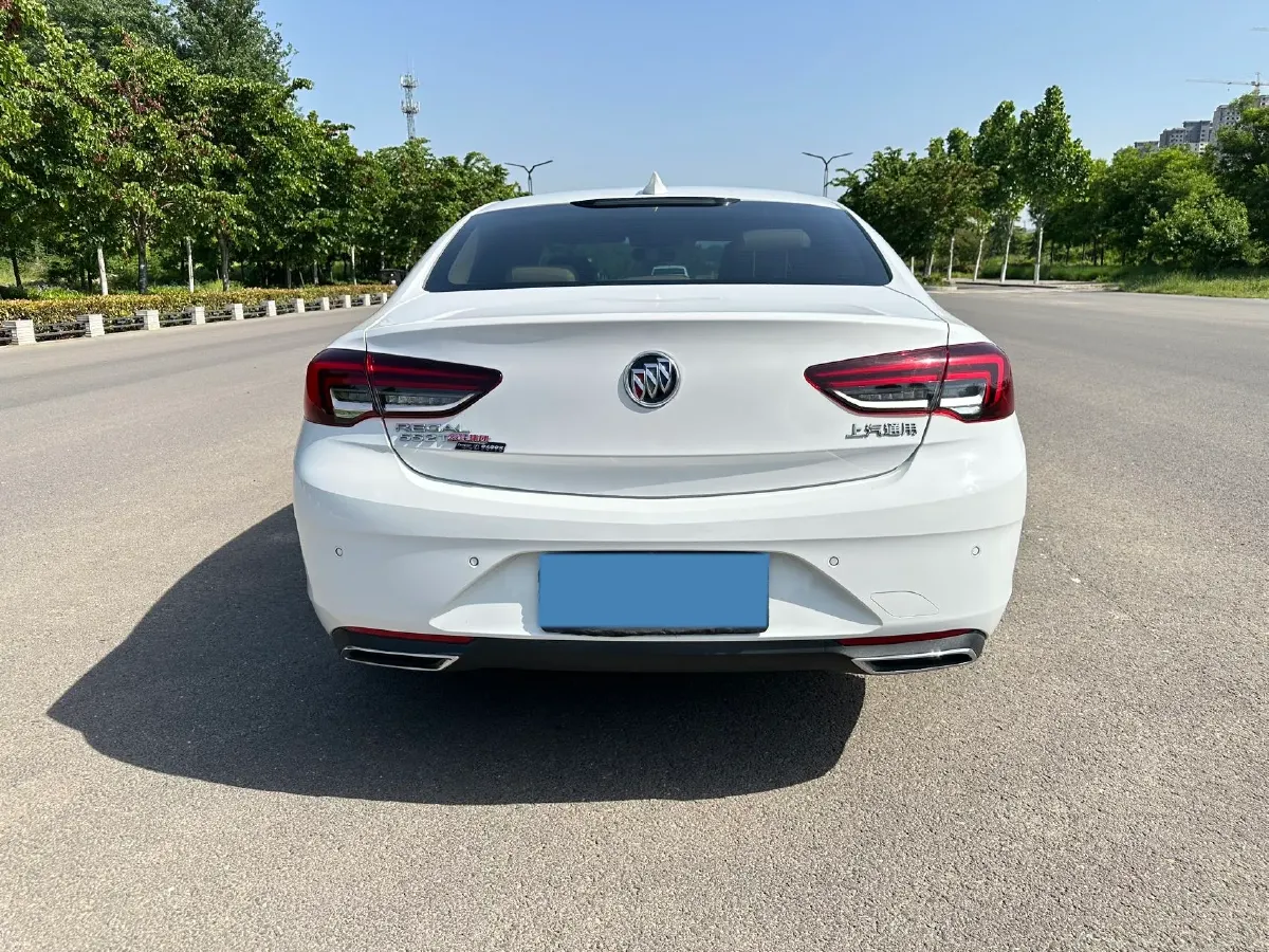 2020 Buick Regal 1.5T 169HP L4 9AT,autocango,china used car exporter,china ev exporter,chinese used car exporter,chinese used ev exporter