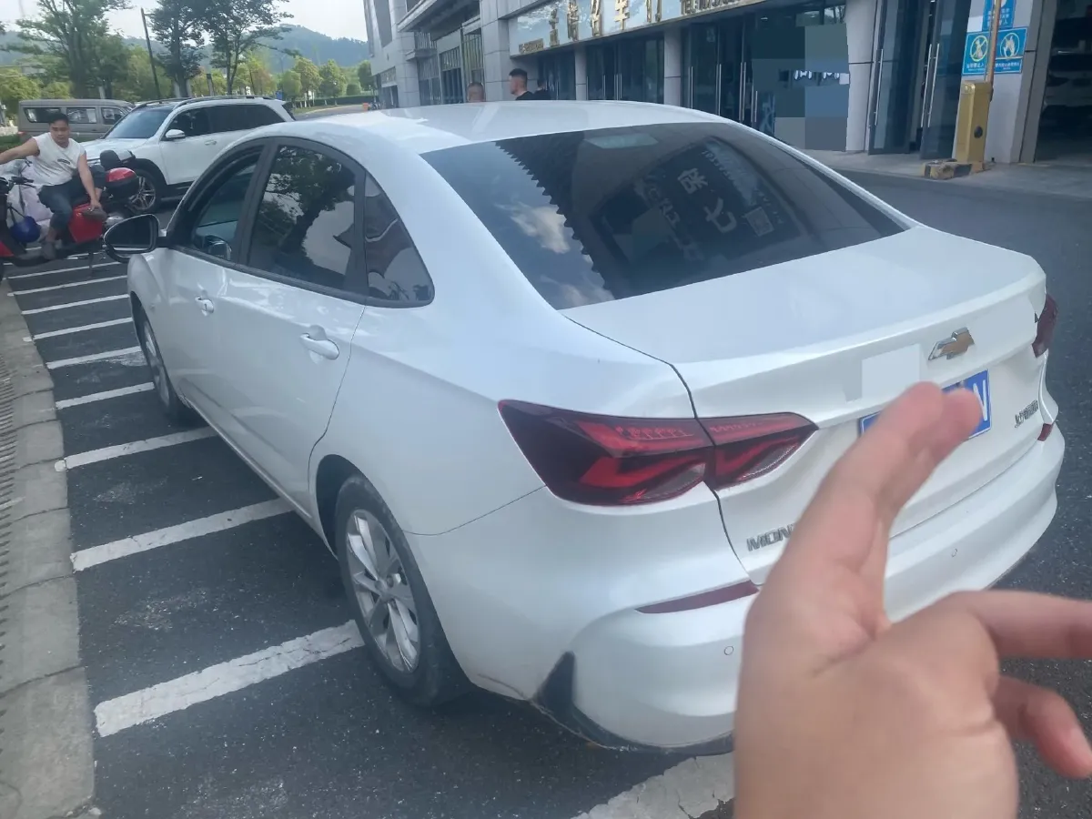 2023 Chevrolet Monza 1.5L 113HP L4 6DCT,autocango,china used car exporter,china ev exporter,chinese used car exporter,chinese used ev exporter
