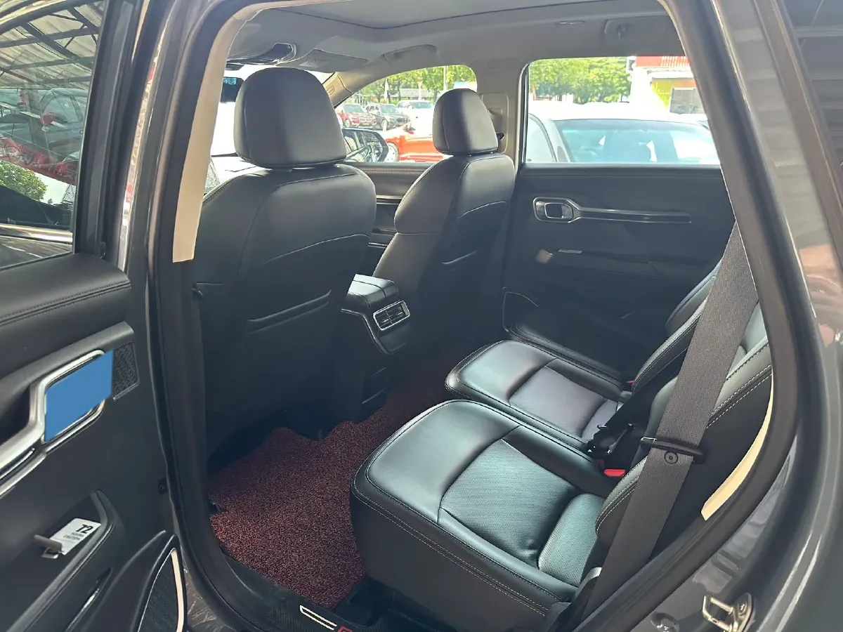 2020 Geely Okavango 1.8T 184HP L4 7DCT,autocango,china used car exporter,china ev exporter,chinese used car exporter,chinese used ev exporter