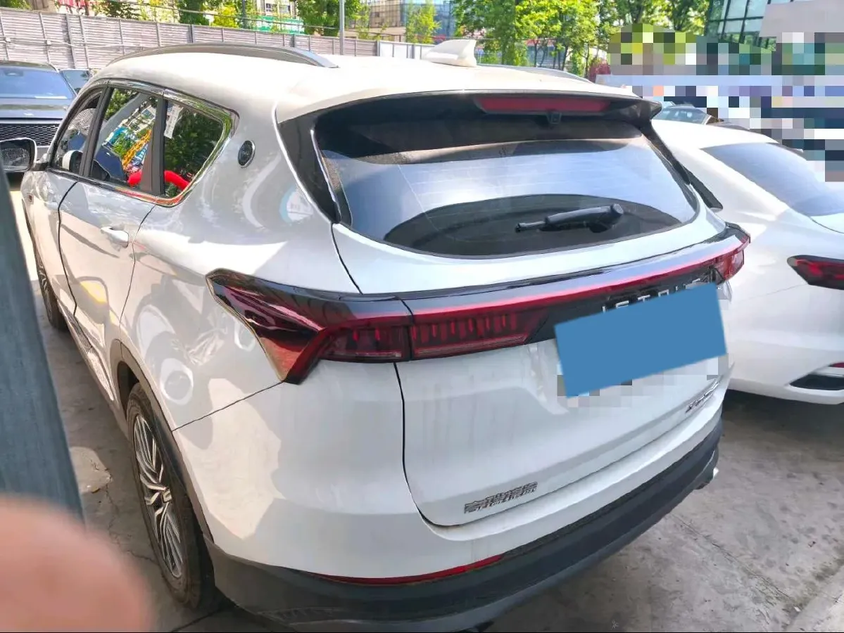 2025 Jetour X70 Plus 1.5T 156HP L4 6DCT,autocango,china used car exporter,china ev exporter,chinese used car exporter,chinese used ev exporter