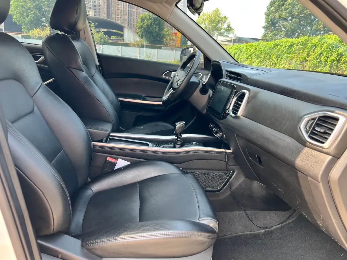 2017 Chery Tiggo 5x 1.5T 147HP L4 6MT,autocango,china used car exporter,china ev exporter,chinese used car exporter,chinese used ev exporter