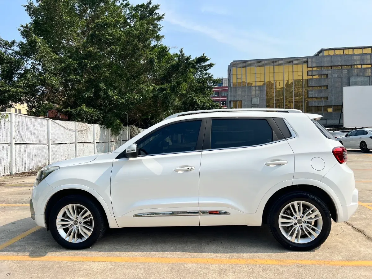 2017 Chery Tiggo 5x 1.5T 147HP L4 6MT,autocango,china used car exporter,china ev exporter,chinese used car exporter,chinese used ev exporter