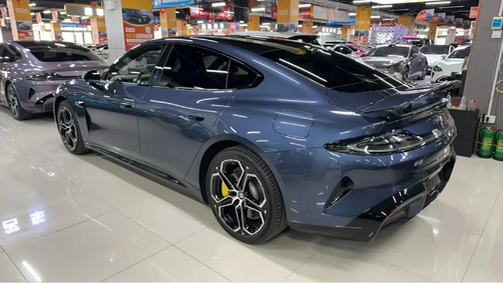 2024 MI SU7 BEV 94.3KWH,autocango,china used car exporter,china ev exporter,chinese used car exporter,chinese used ev exporter