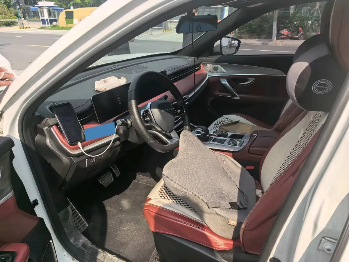 2021 Jetour X70 Plus 1.6T 197HP L4 7DCT,autocango,china used car exporter,china ev exporter,chinese used car exporter,chinese used ev exporter