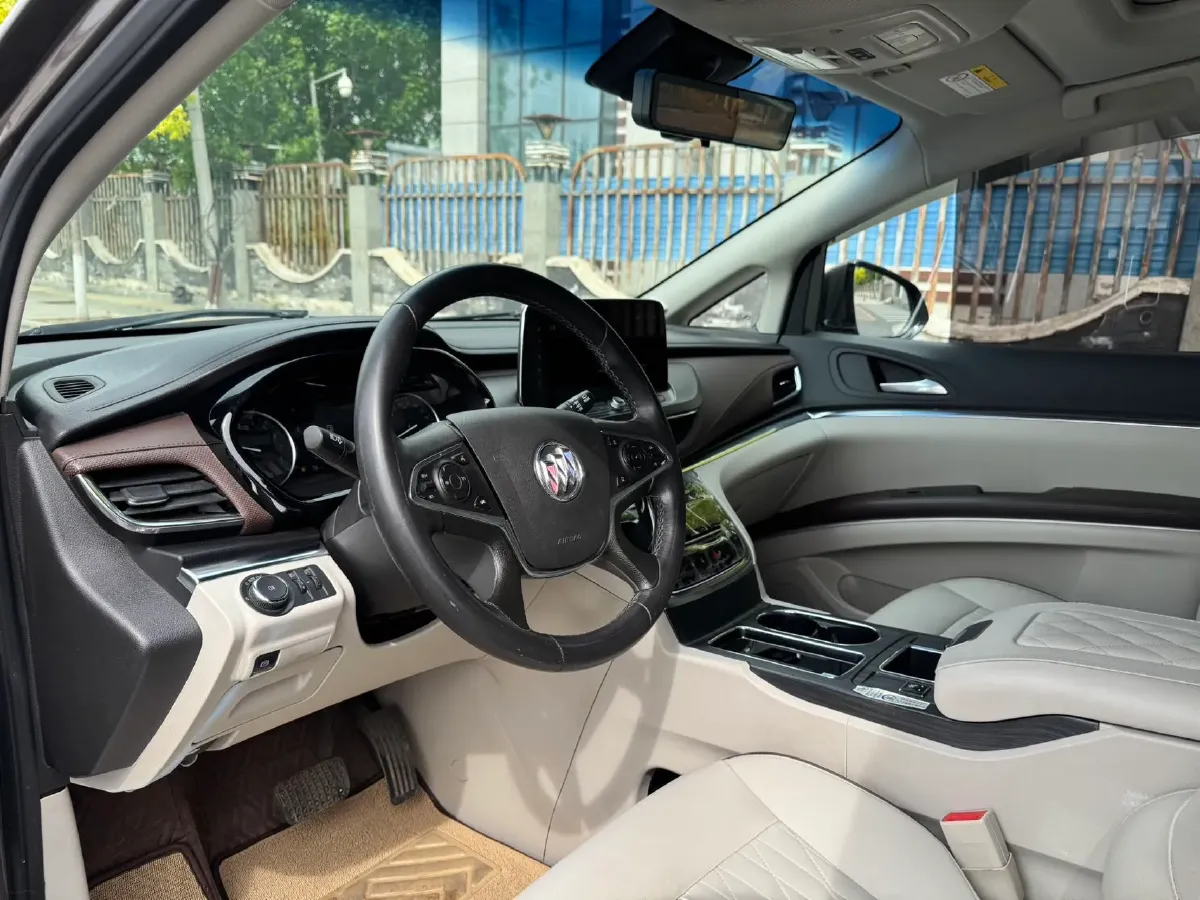 2022 Buick GL8 2.0T 237HP L4 9AT,autocango,china used car exporter,china ev exporter,chinese used car exporter,chinese used ev exporter