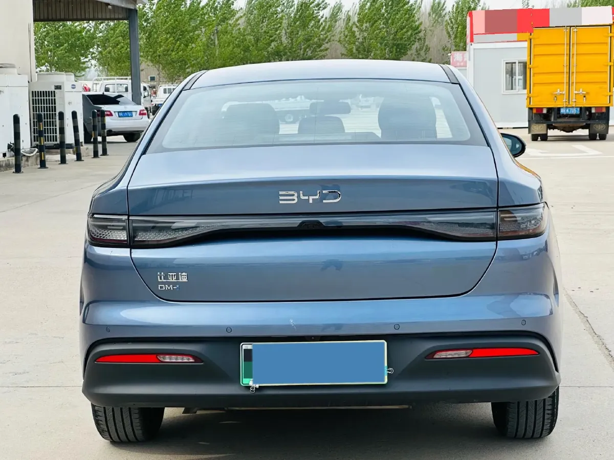 2025 BYD Seal05 DM-i 1.5L 101HP L4 E-CVT PHEV 7.68KWH,autocango,china used car exporter,china ev exporter,chinese used car exporter,chinese used ev exporter