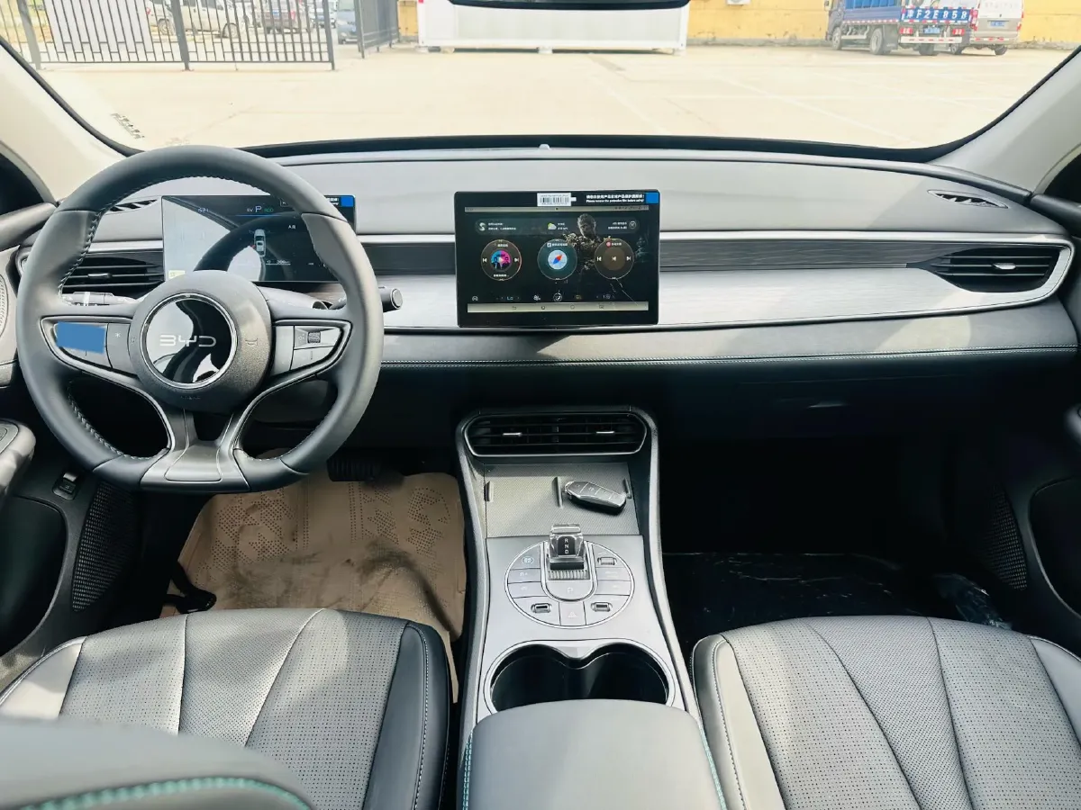 2025 BYD Seal05 DM-i 1.5L 101HP L4 E-CVT PHEV 7.68KWH,autocango,china used car exporter,china ev exporter,chinese used car exporter,chinese used ev exporter