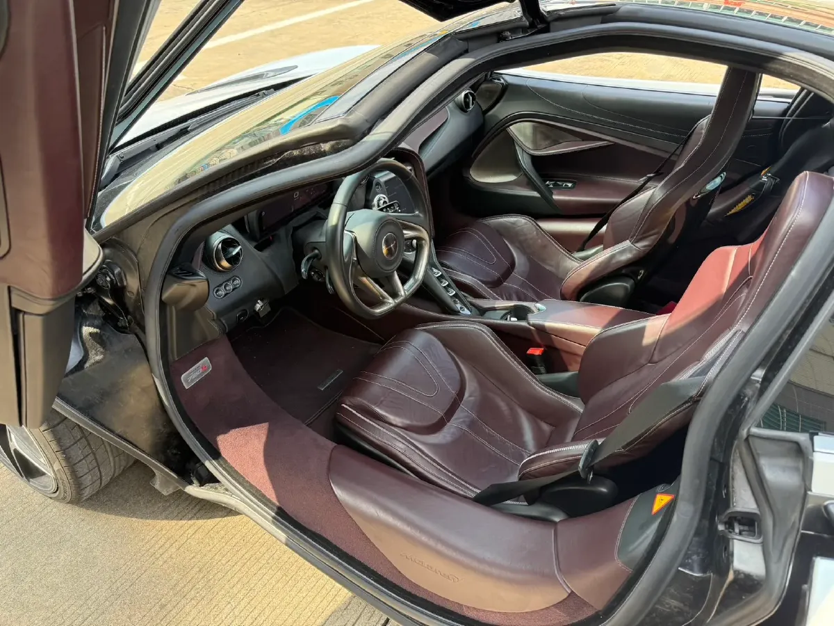 2017 McLaren 720S 4.0T 720HP V8 7DCT,autocango,china used car exporter,china ev exporter,chinese used car exporter,chinese used ev exporter