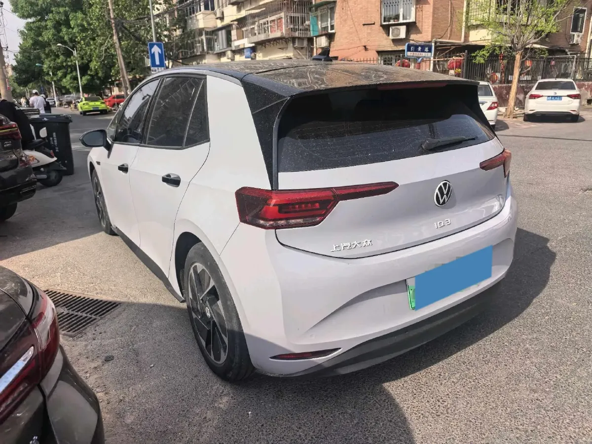 2023 Volkswagen ID.3 BEV 52.8KWH,autocango,china used car exporter,china ev exporter,chinese used car exporter,chinese used ev exporter