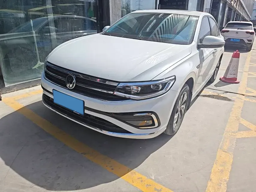 2024 Volkswagen Bora 1.4T 150HP L4 7DCT,autocango,china used car exporter,china ev exporter,chinese used car exporter,chinese used ev exporter