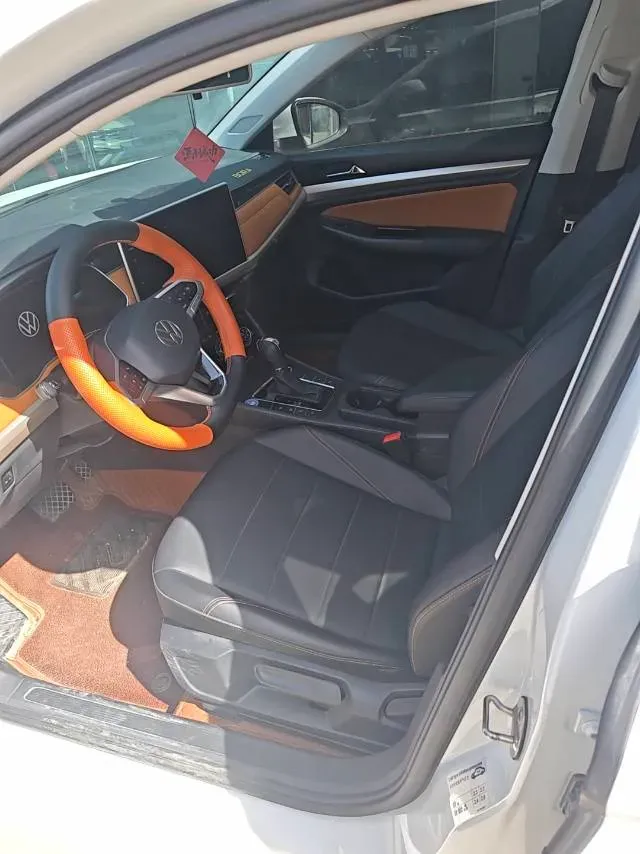 2024 Volkswagen Bora 1.4T 150HP L4 7DCT,autocango,china used car exporter,china ev exporter,chinese used car exporter,chinese used ev exporter
