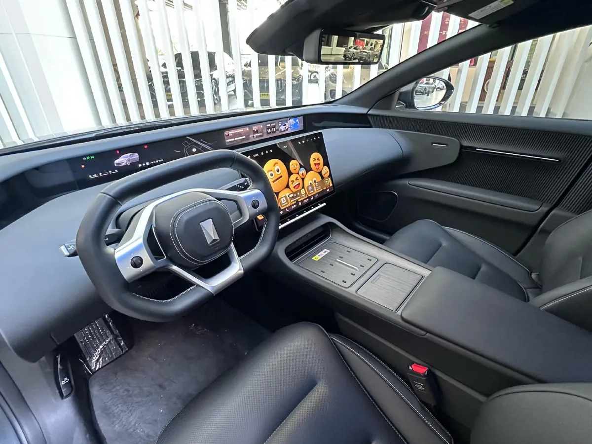 2025 Avatr 12 BEV 94.53KWH,autocango,china used car exporter,china ev exporter,chinese used car exporter,chinese used ev exporter