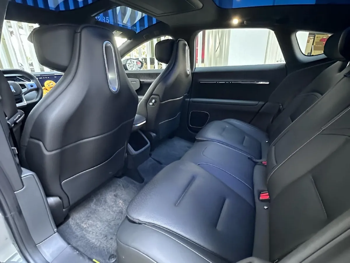 2025 Avatr 12 BEV 94.53KWH,autocango,china used car exporter,china ev exporter,chinese used car exporter,chinese used ev exporter